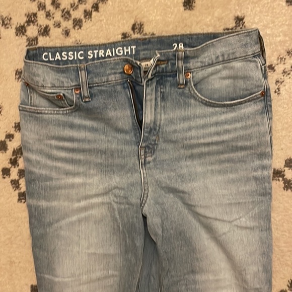 Mid-rise '90s classic straight-fit jean in Pheasant wash - Picture 5 of 5
